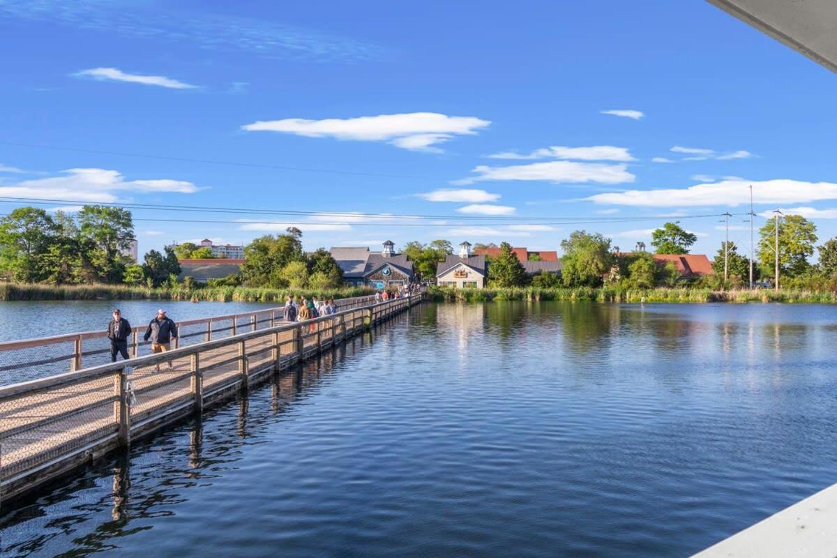 Treehouse Lodge Walk To Beach Pet-Friendly 202 マートルビーチ エクステリア 写真